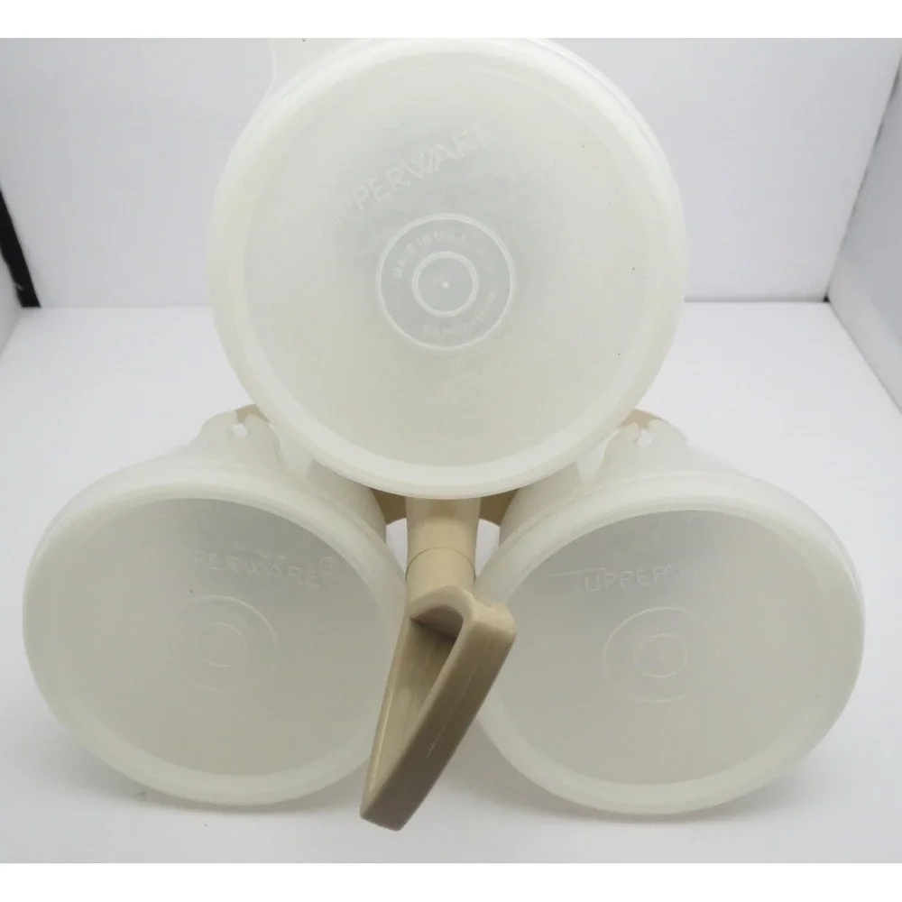 Tupperware 3 Condiment‎ Caddy Server Set with Tupper Seal Lids Tan 758 Vintage